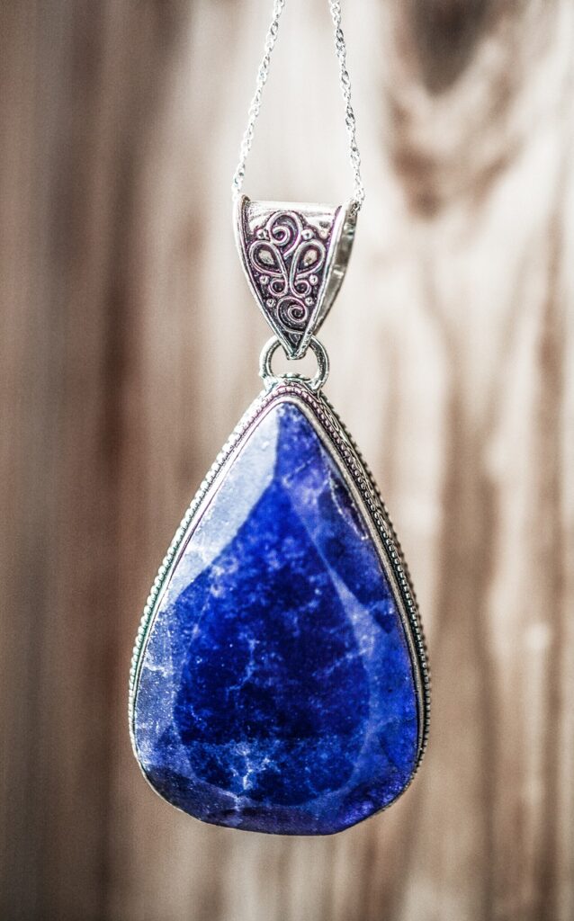 The Ultimate Guide to Buying Sapphires